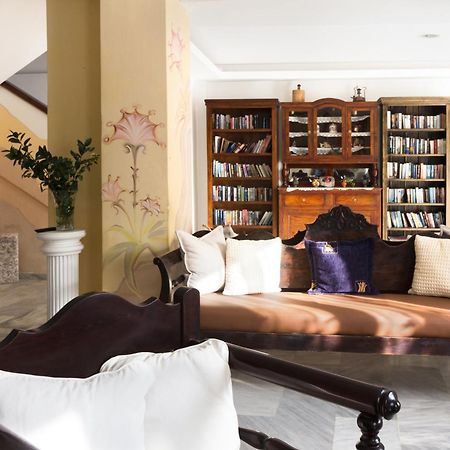 Gardenia Hotel Perissa  Bagian luar foto
